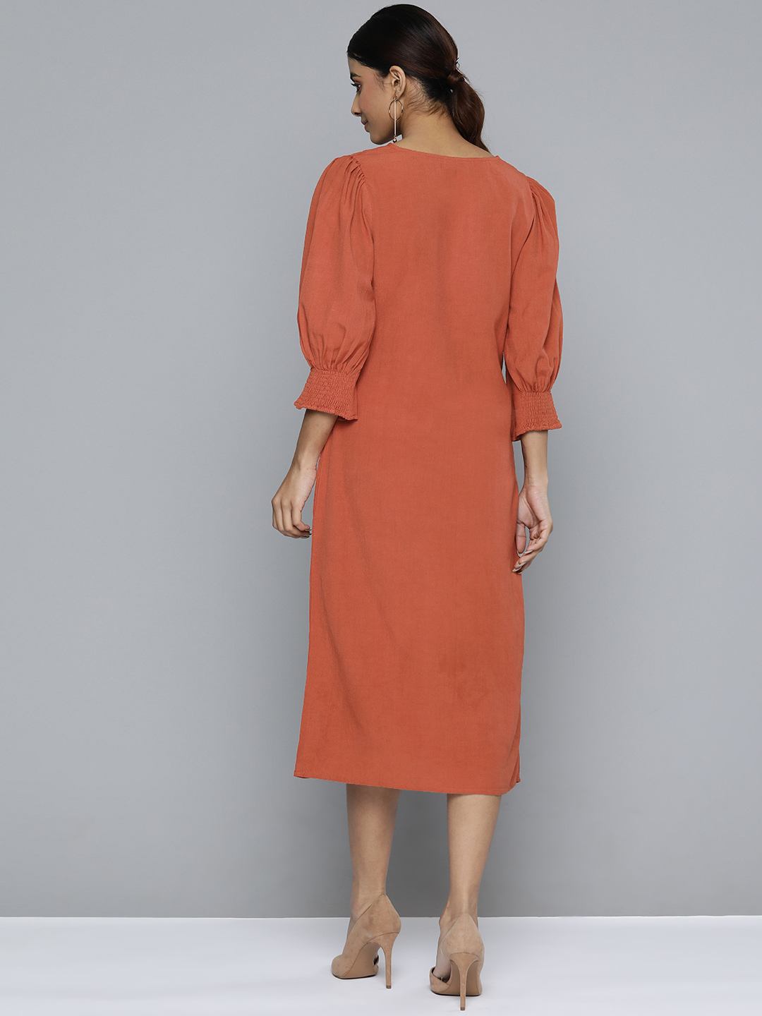 Scoup rust-v-neck-front-pleat-detailed-dress-3