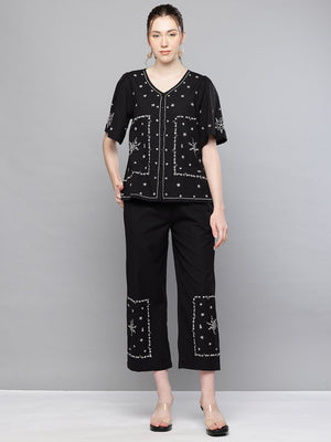 Black embroidered cord-set