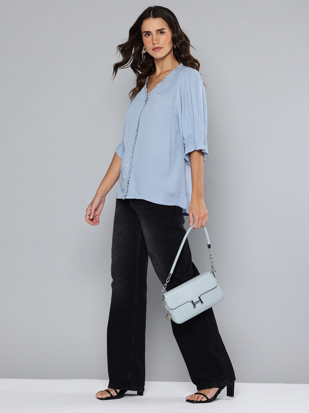 Pintuck details sky blue top