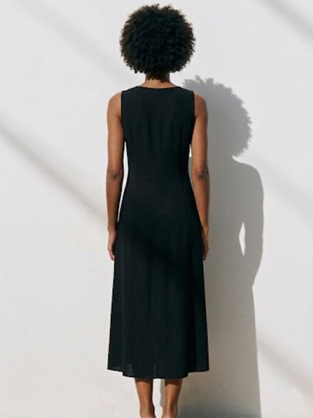 Sleeveless Black Dress