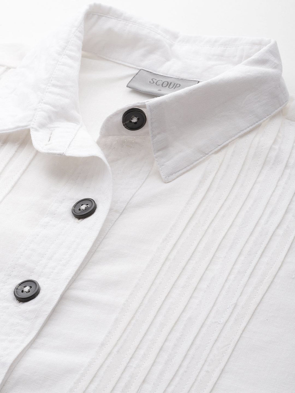 Scoup white-linen-shirt-with-raw-edge-patched-pleat-detail