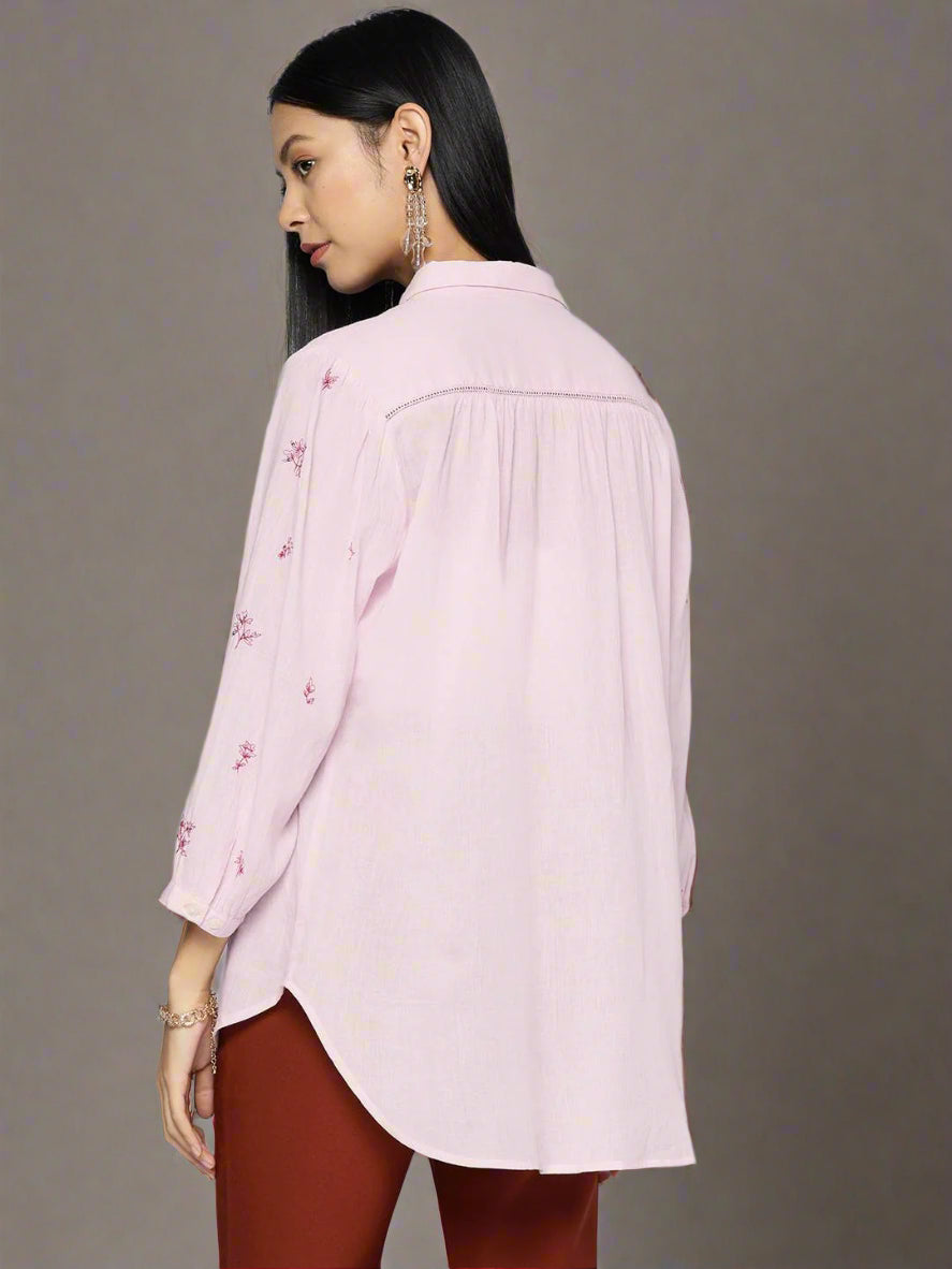 Embroidered mauve shirt