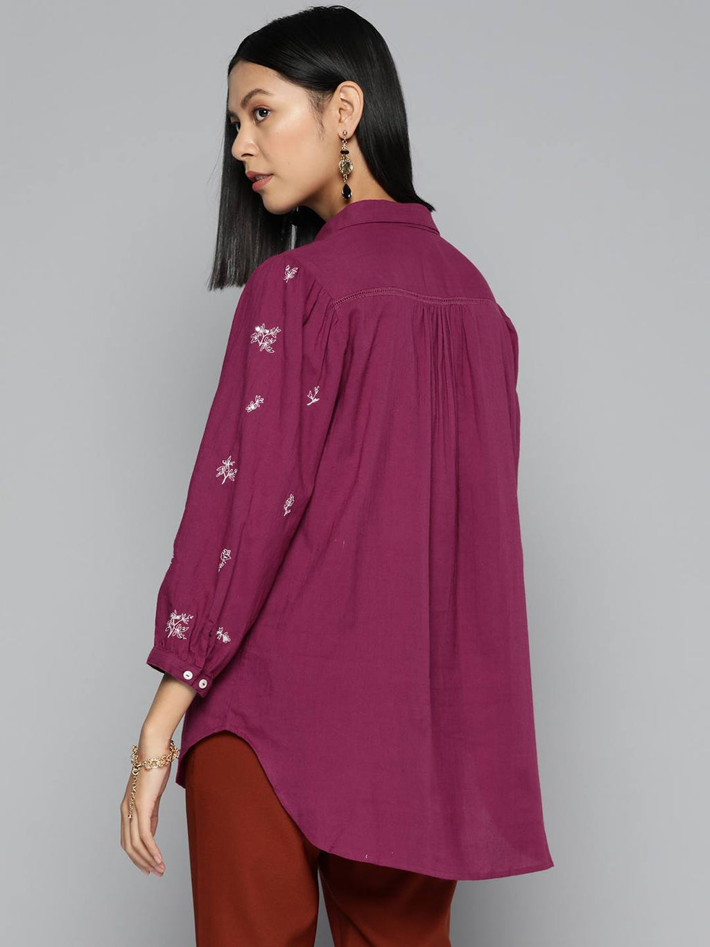 Embroidered burgundy shirt