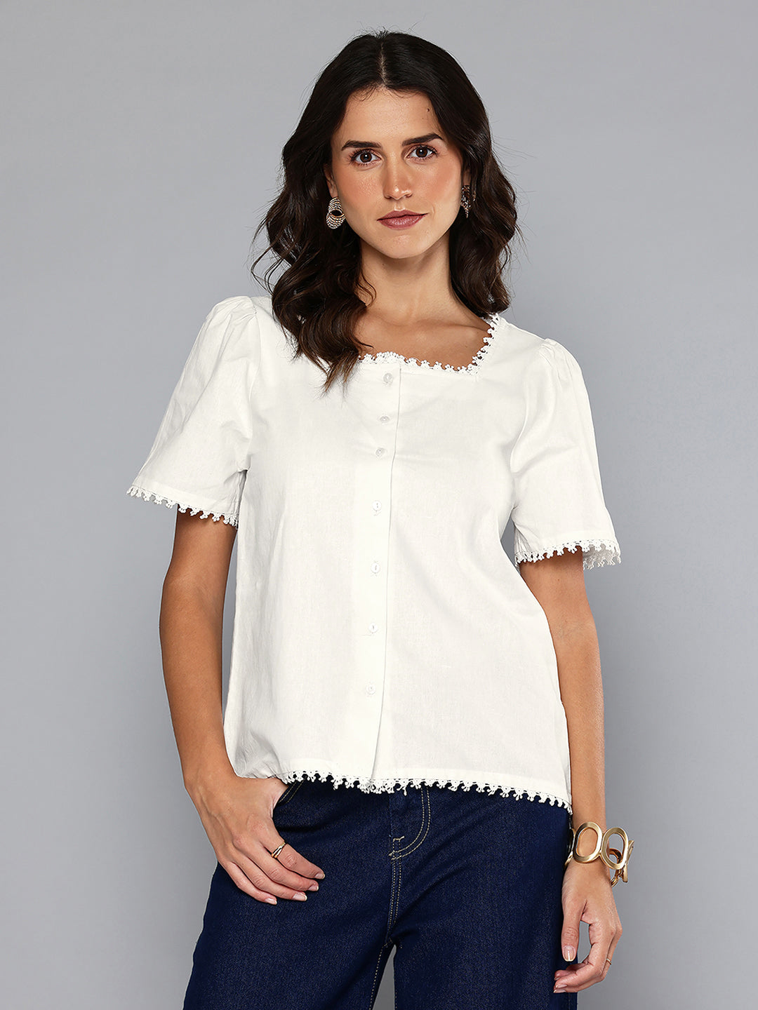 Lace detail top