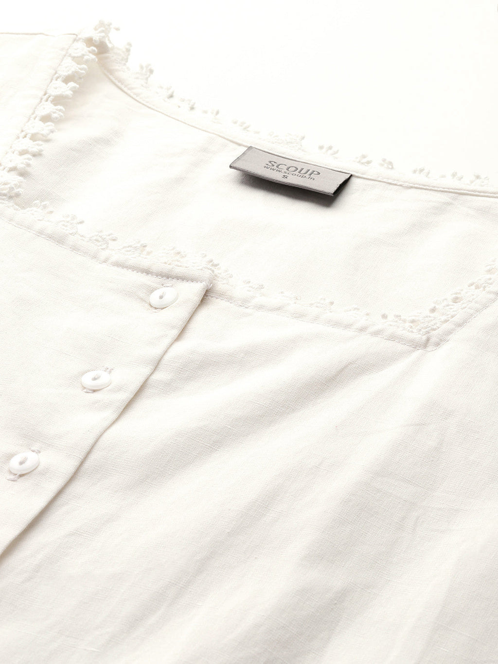 Lace detail top