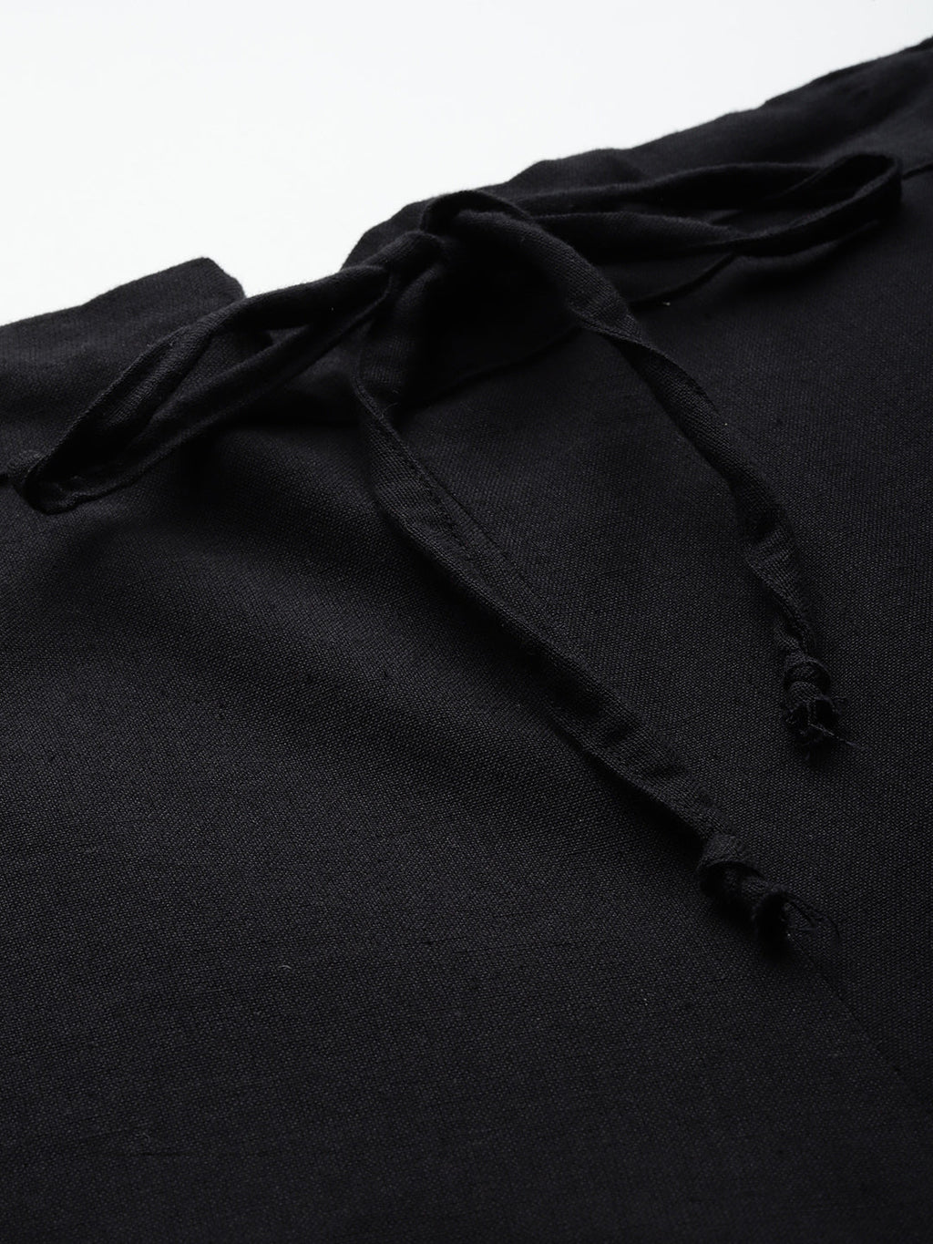 Black embroidered cord-set