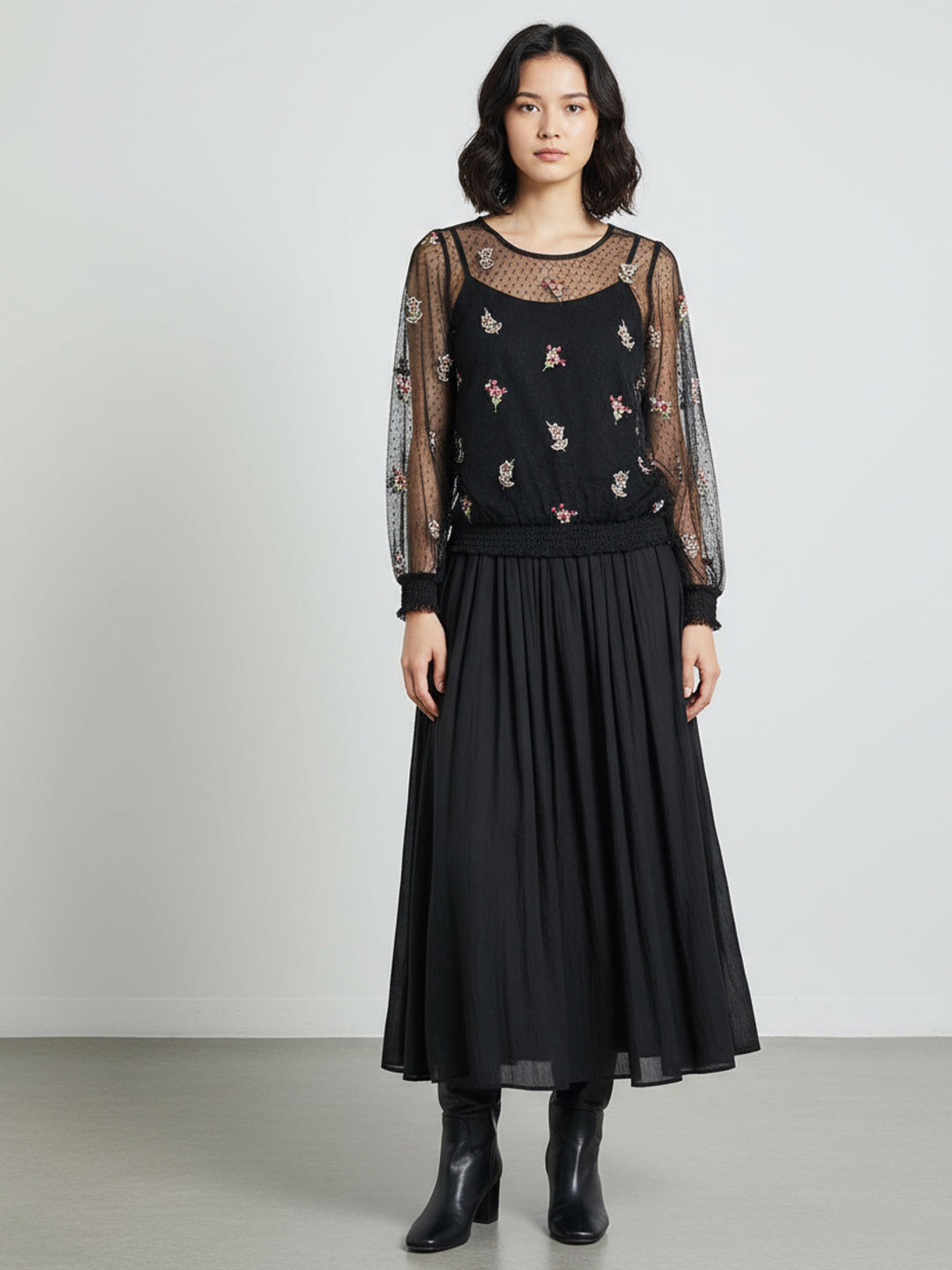 Embroidered Mesh Top & Long skirt cord-set